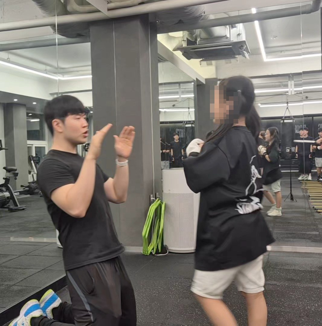스트롱복싱 신정점